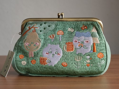 Chiikawa embroidered clasp - chiikawa,